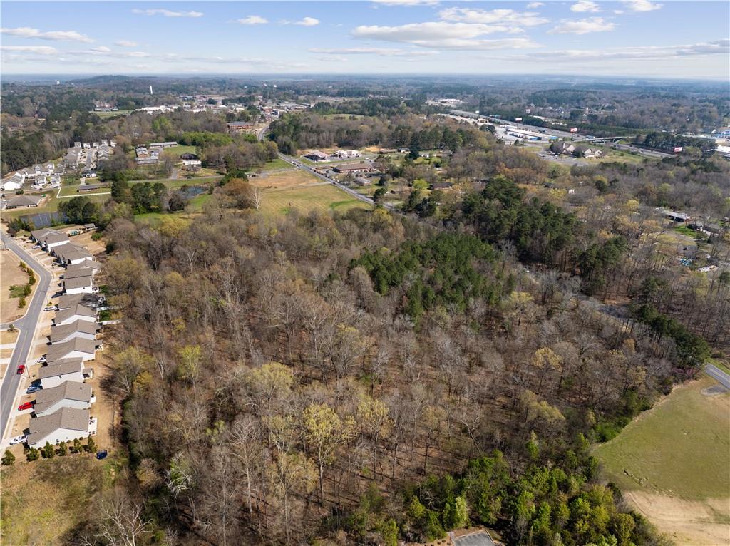 1125 Dews Pond Road Northeast Calhoun, GA 30701 - Photo 2 of 10