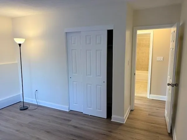 $1,950 | 4 Lancelot Court, Unit 8, Salem, NH 03079