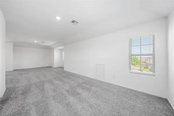 $2,245 | 124 Concho Brook Bend, Georgetown, TX 78626