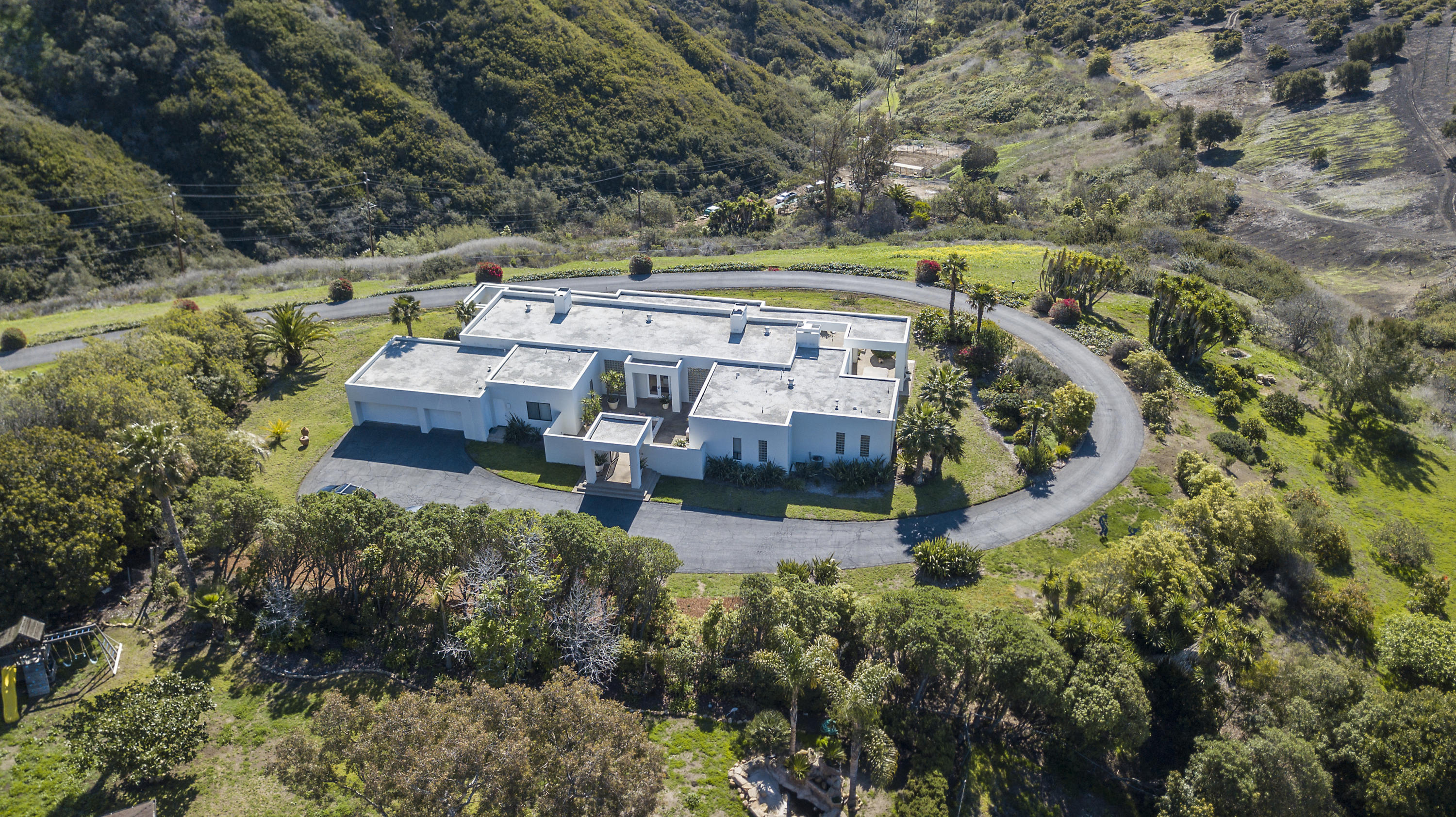 430 Ortega Ridge Road Santa Barbara, CA 93108 - Photo 16 of 24 755h
