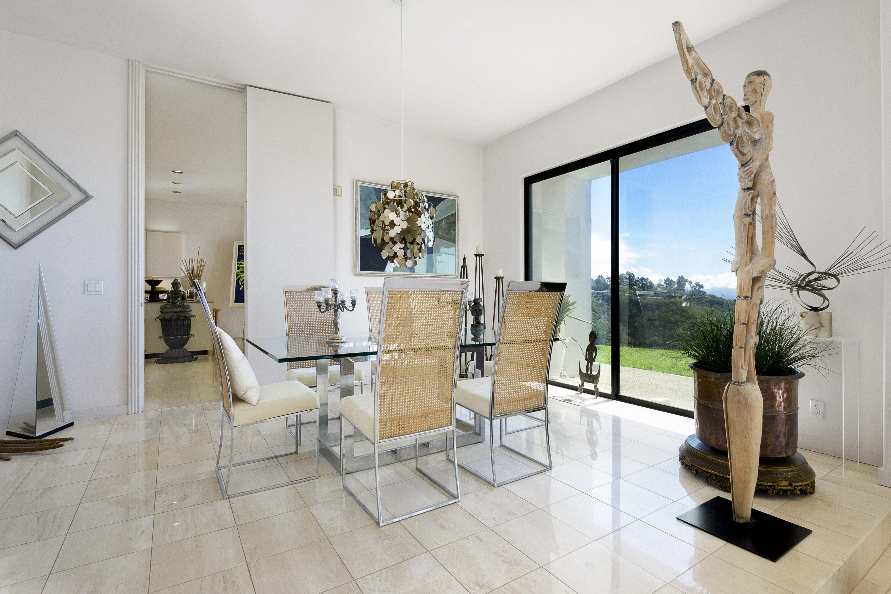 430 Ortega Ridge Road Santa Barbara, CA 93108 - Photo 9 of 24 9. Dining