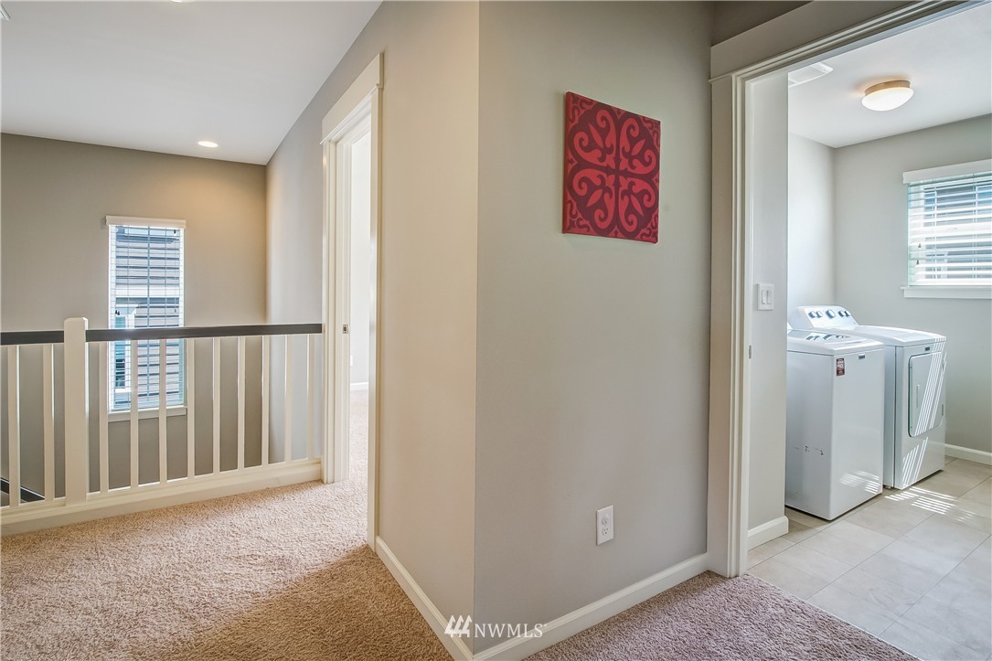 5607 Northeast 9th Street Renton, WA 98059 - Photo 23 of 25