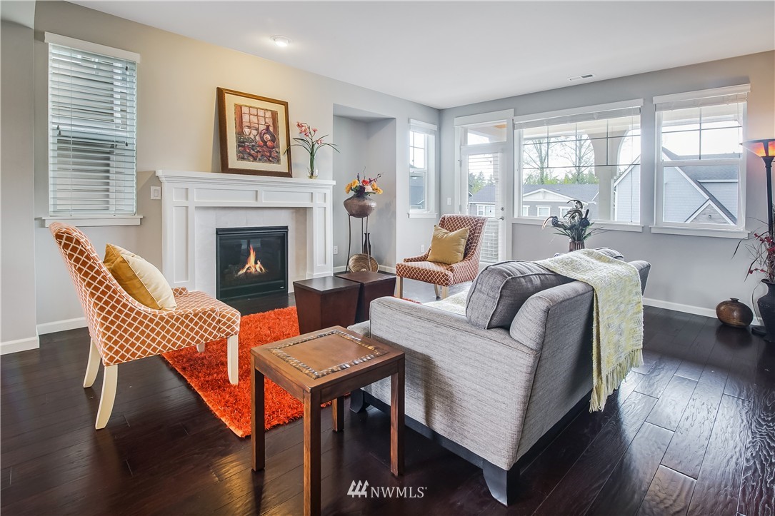 5607 Northeast 9th Street Renton, WA 98059 - Photo 10 of 25