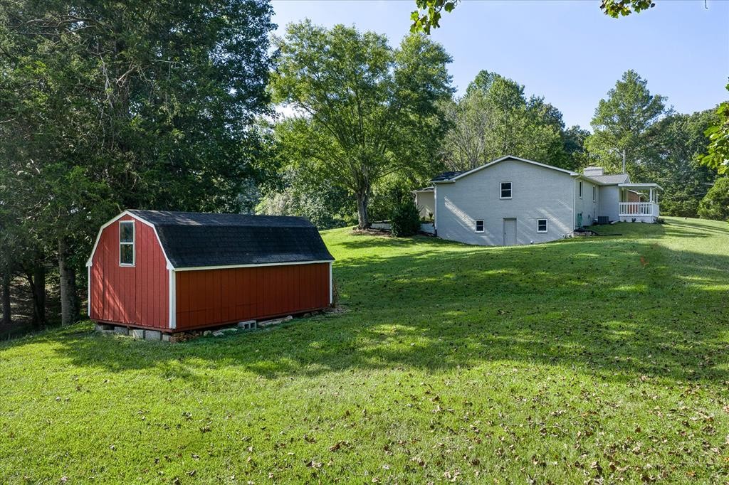 3766 Old Bridge Road Cookeville, TN 38506 - Photo 64 of 88 a garden view with a sitting space