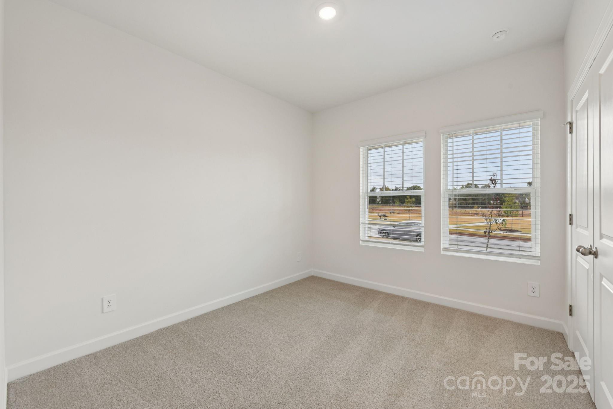 712 Palmer Pendleton Way York, SC 29745 - Photo 12 of 36 an empty room with a window