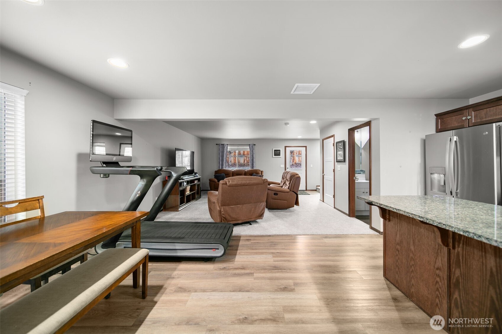 420 South Kansas Loop East Wenatchee, WA 98802 - Photo 11 of 36