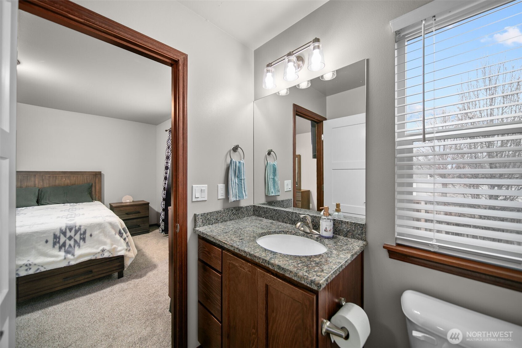 420 South Kansas Loop East Wenatchee, WA 98802 - Photo 30 of 36