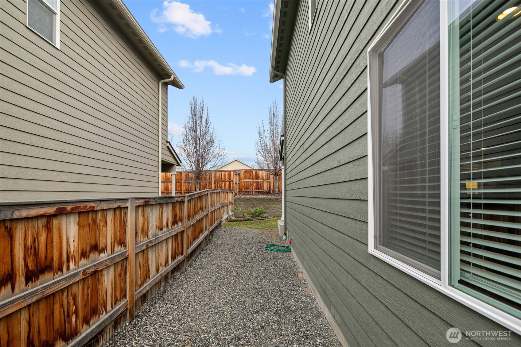 420 South Kansas Loop East Wenatchee, WA 98802 - Photo 35 of 36