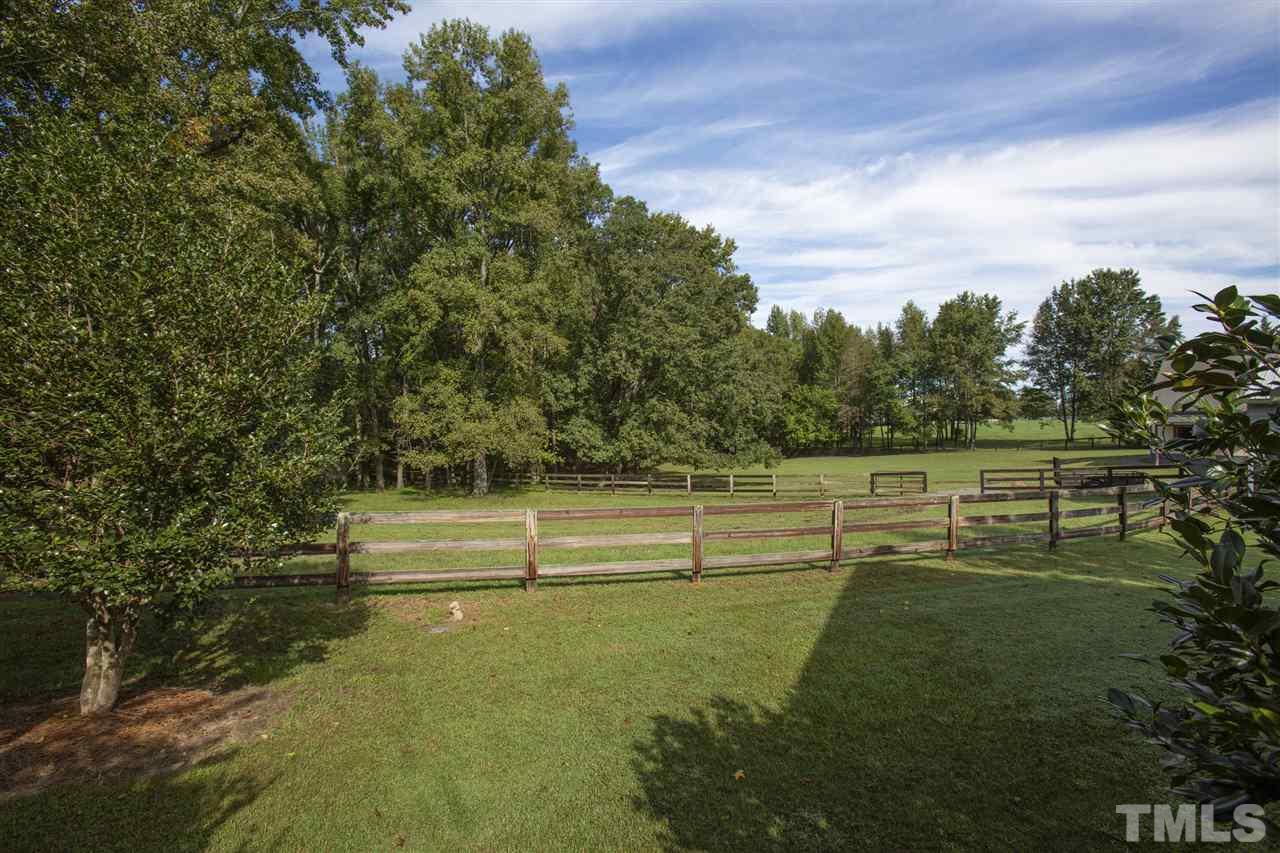 7801 Ragan Road Apex, NC 27502 - Photo 8 of 25 Gallery Image 8