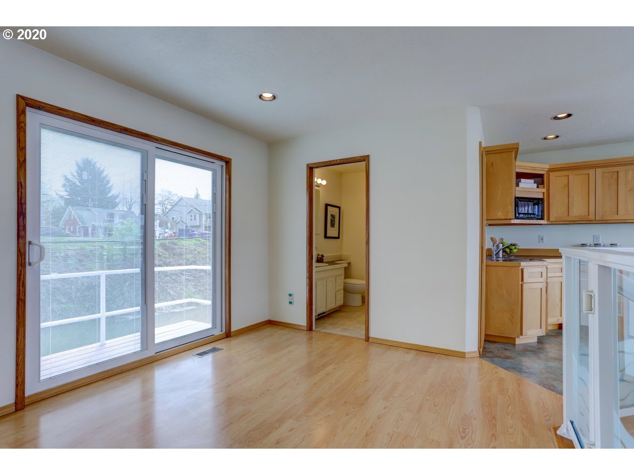 173 Northeast Bridgeton Road, Unit 3 Portland, OR 97211 - Photo 22 of 25 Gallery Image 22