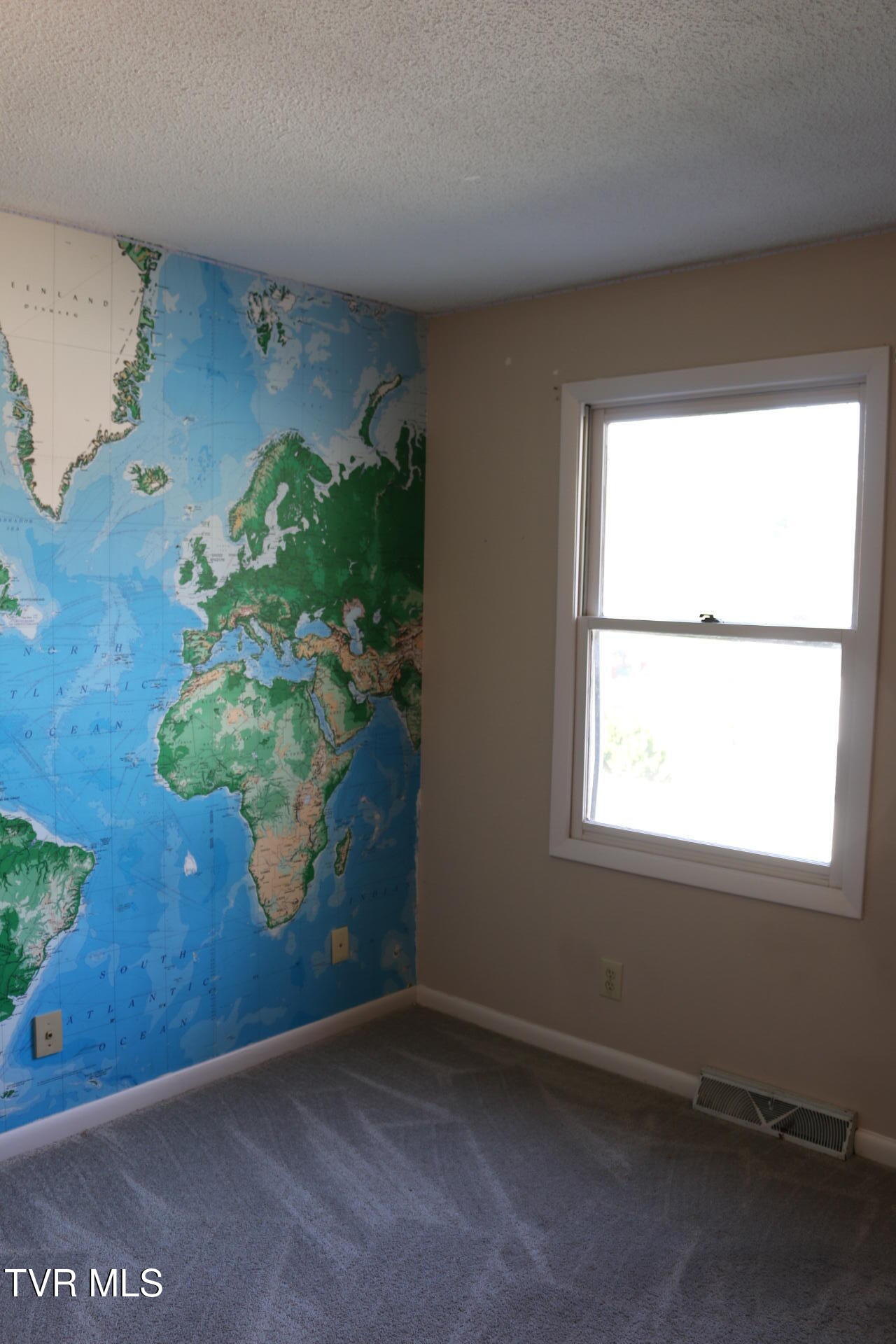 2121 Hickory Springs Road, Unit 2121 Johnson City, TN 37604 - Photo 20 of 51 Bedroom 3