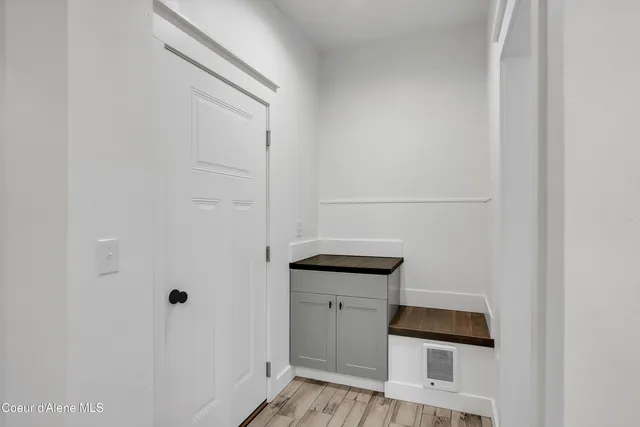 $815,000 | 81 Angelina Way, Oldtown, ID 83822