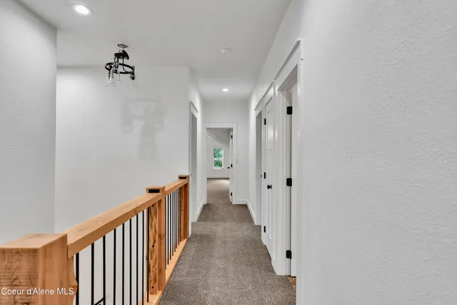 $815,000 | 81 Angelina Way, Oldtown, ID 83822