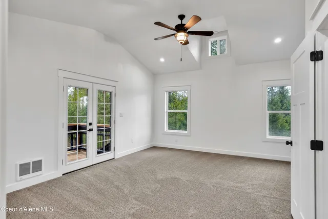 $815,000 | 81 Angelina Way, Oldtown, ID 83822