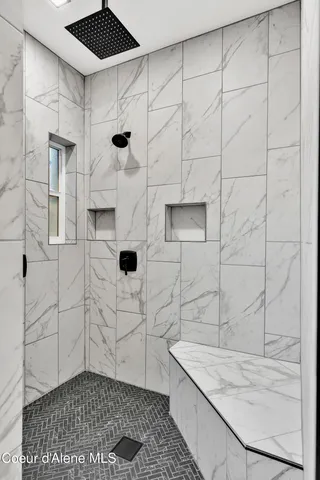 $815,000 | 81 Angelina Way, Oldtown, ID 83822