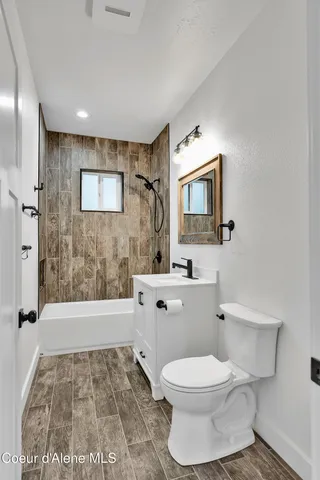 $815,000 | 81 Angelina Way, Oldtown, ID 83822