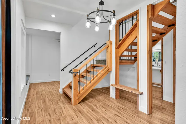 $815,000 | 81 Angelina Way, Oldtown, ID 83822