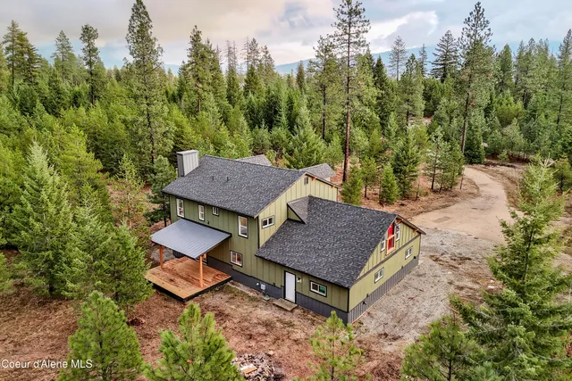 $815,000 | 81 Angelina Way, Oldtown, ID 83822