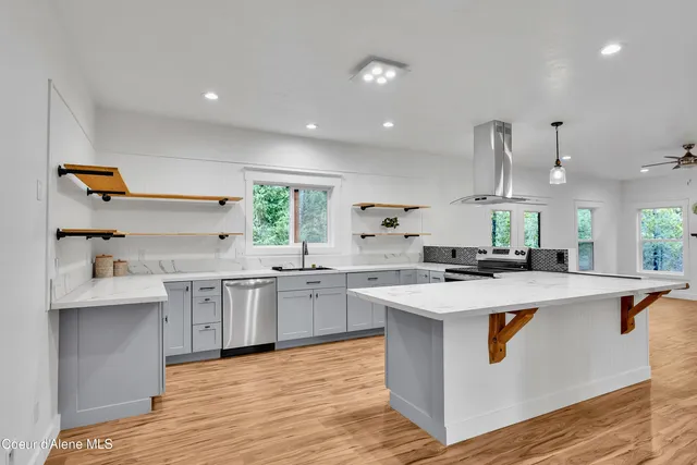 $815,000 | 81 Angelina Way, Oldtown, ID 83822