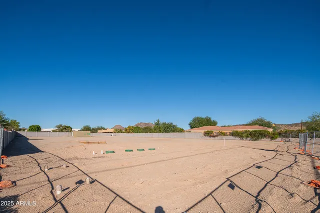 a view of a road from the terrace