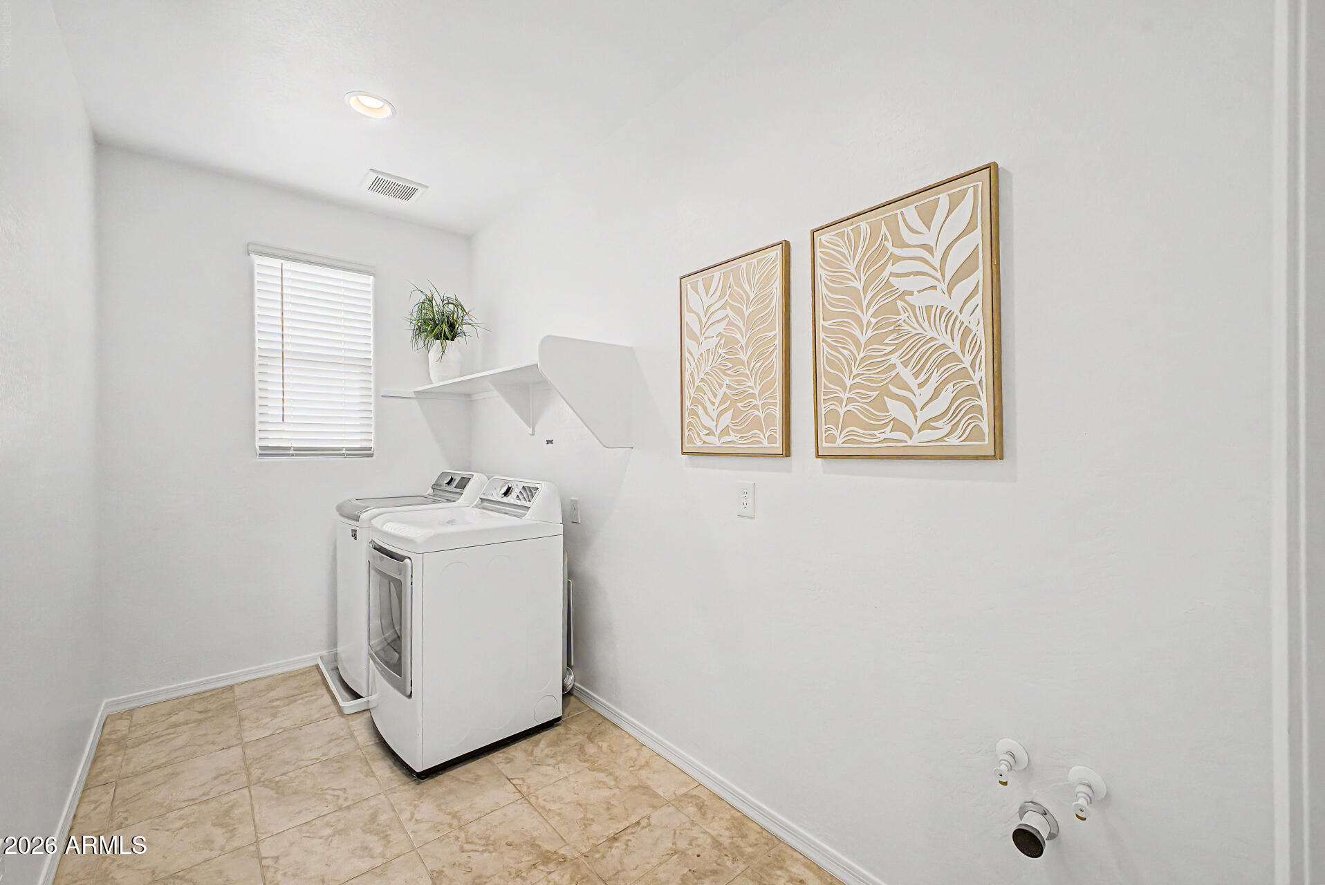 14283 West Alameda Road Surprise, AZ 85387 - Photo 33 of 38 Laundry