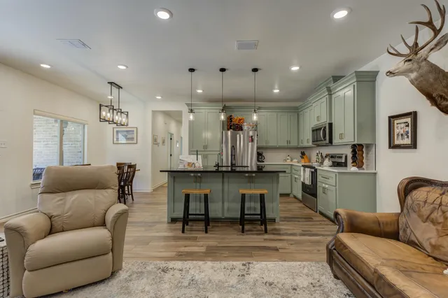 $259,000 | 61 Amesbury Court, Lubbock, TX 79416