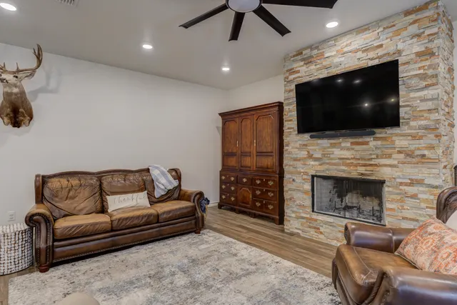 $259,000 | 61 Amesbury Court, Lubbock, TX 79416