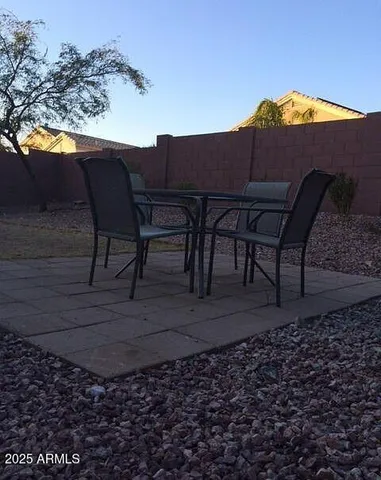 $1,800 | 23952 West Desert Bloom Street, Buckeye, AZ 85326