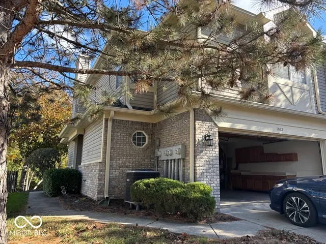 $1,700 | 1012 Grovewood Drive, Beech Grove, IN 46107