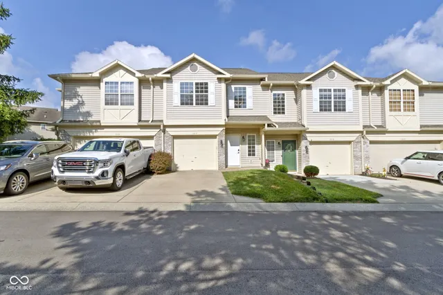 $1,700 | 1012 Grovewood Drive, Beech Grove, IN 46107