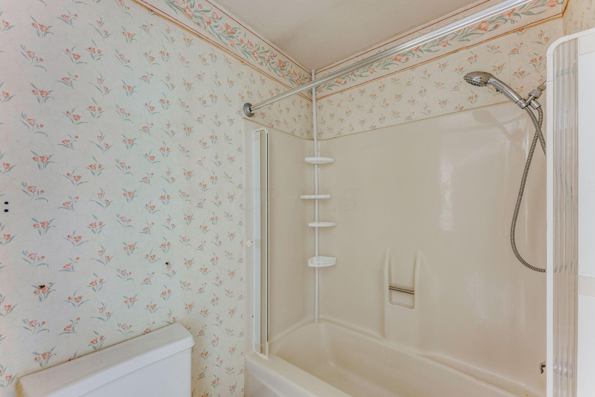 1169 James Road Newark, OH 43055 - Photo 31 of 46 38-web-or-mls-1169-james-rd