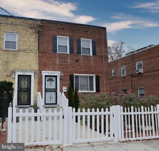 $3,000 | 4709 Jay Street Northeast, Washington, DC 20019