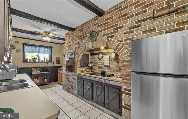 $199,500 | 40 Spring Garden Street, Lansford, PA 18232