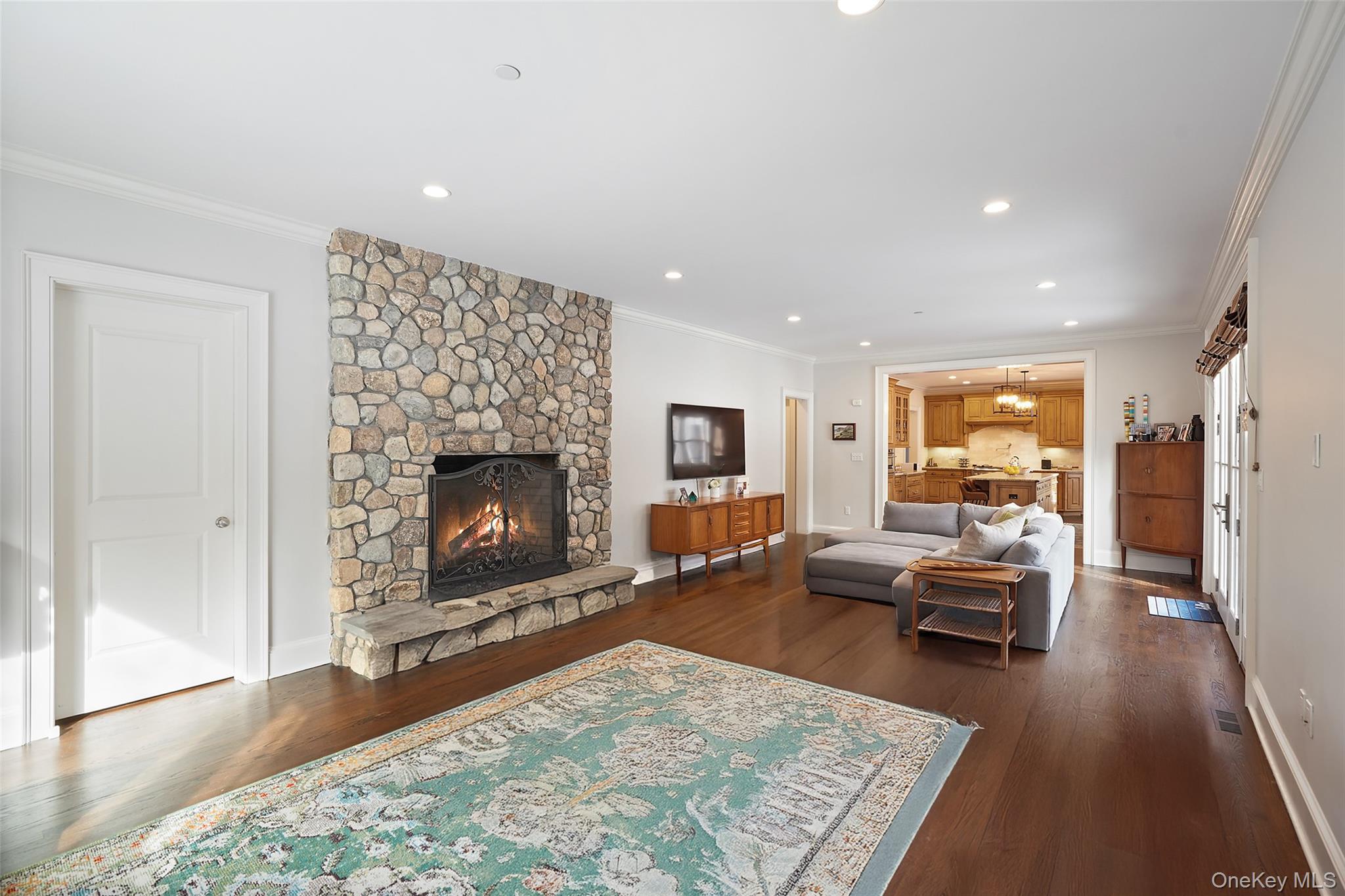 7 Emerald Woods Tarrytown, NY 10591 - Photo 10 of 34 Wood-burning fireplace