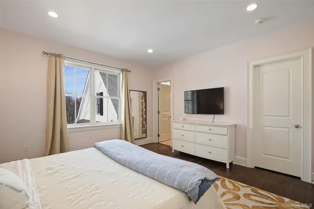 $2,500,000 | 7 Emerald Woods, Tarrytown, NY 10591