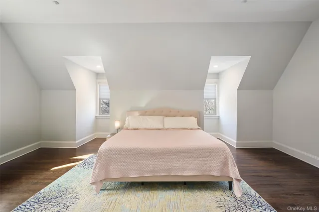 $2,500,000 | 7 Emerald Woods, Tarrytown, NY 10591