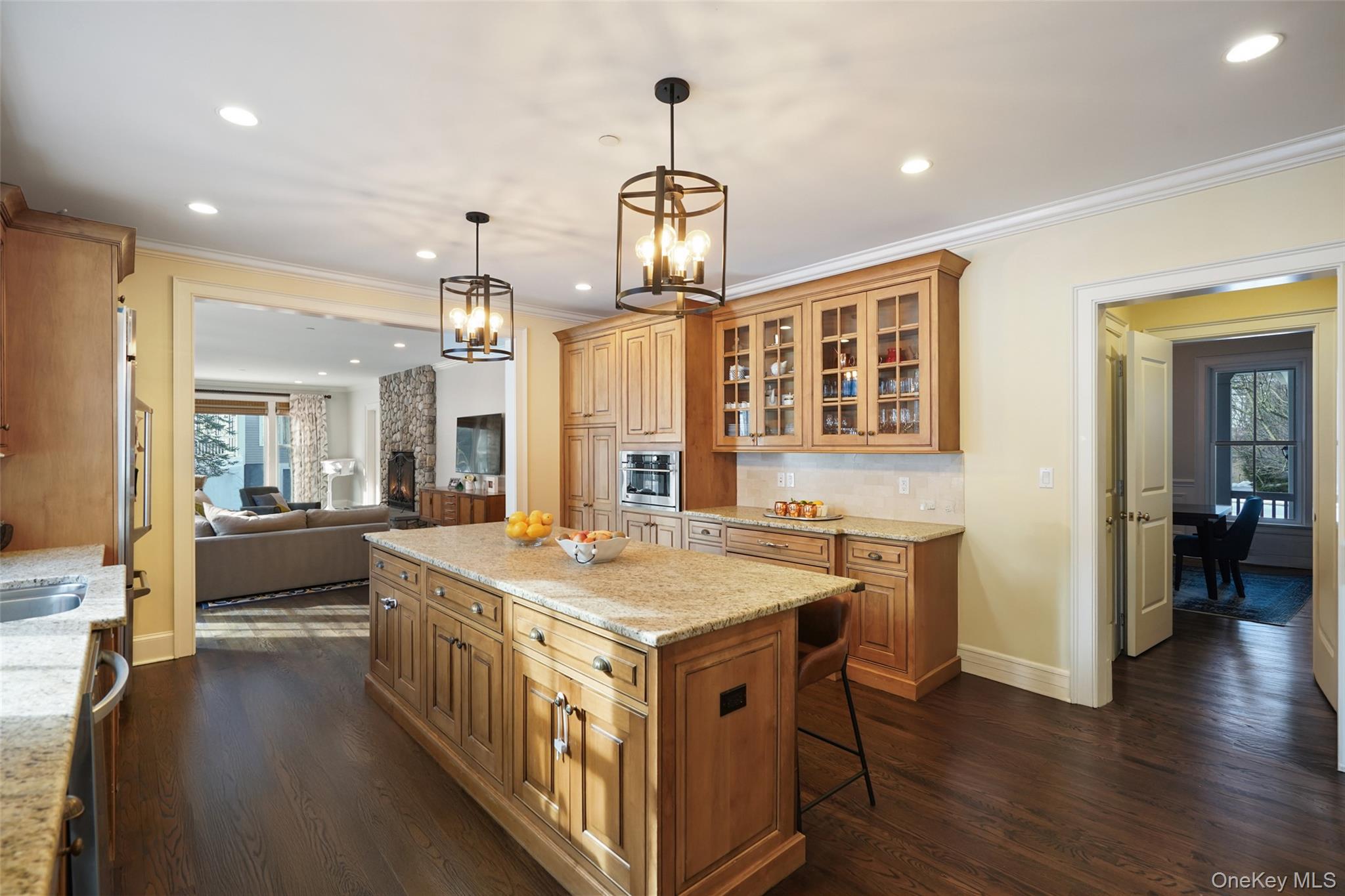 7 Emerald Woods Tarrytown, NY 10591 - Photo 31 of 34 Open floor plan