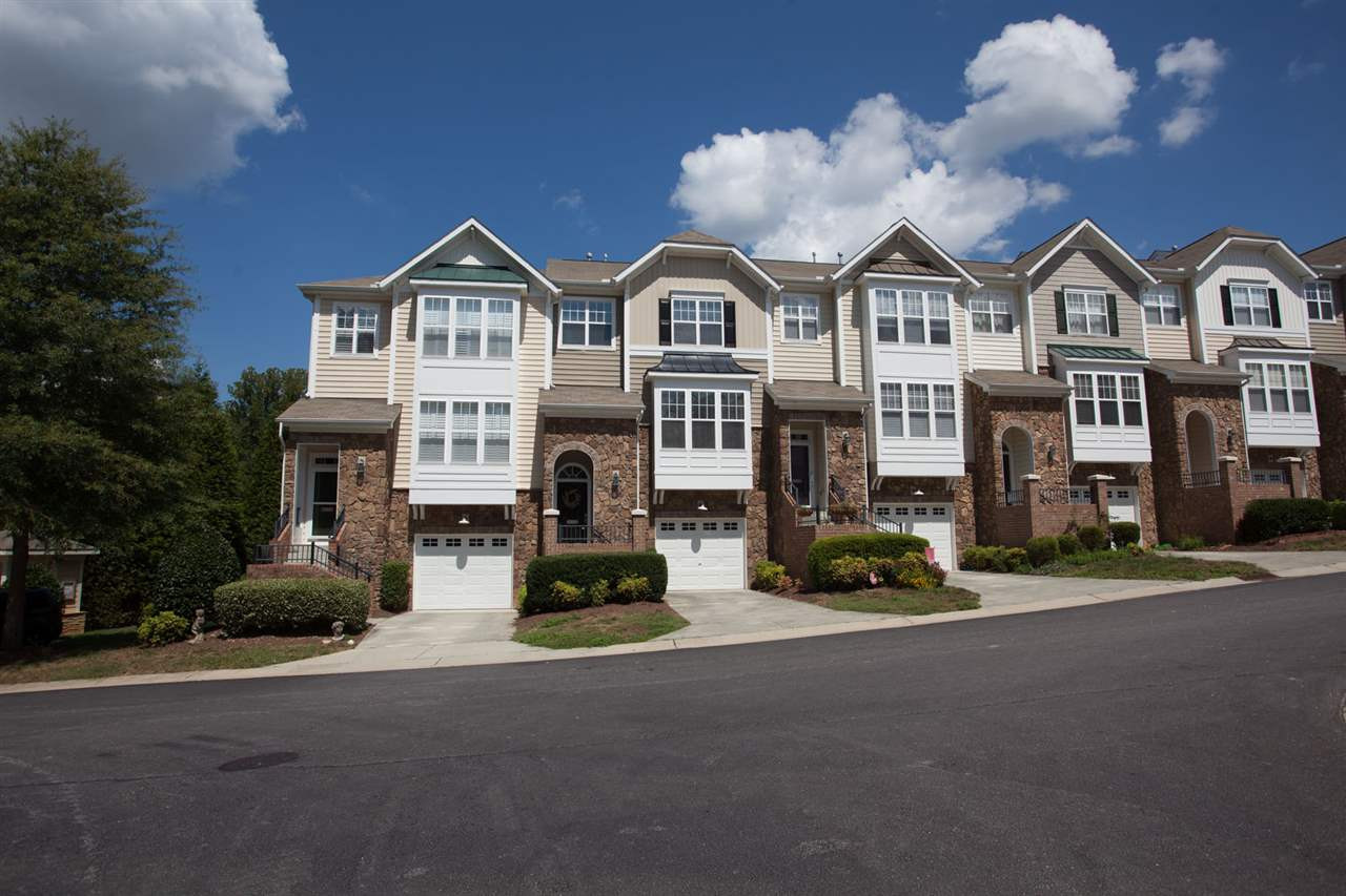 5028 Celtic Court Raleigh, NC 27612 - Photo 2 of 20 Photo 2