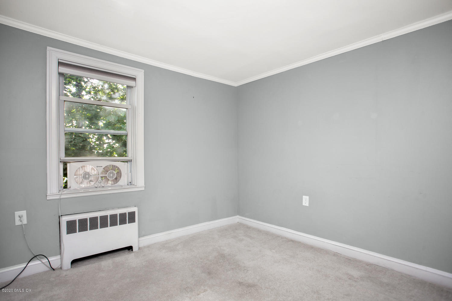 65 Old Field Point Road Greenwich, CT 06830 - Photo 16 of 43 65 Old Field Point Rd-large-020-032-028-