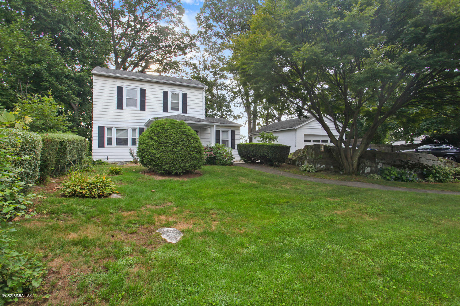 65 Old Field Point Road Greenwich, CT 06830 - Photo 32 of 43 65 Old Field Point Rd-large-035-009-003-