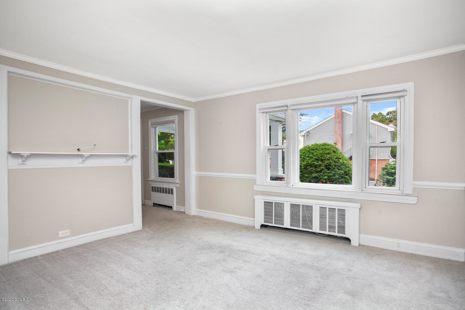 65 Old Field Point Road Greenwich, CT 06830 - Photo 8 of 43 65 Old Field Point Rd-large-012-021-018-