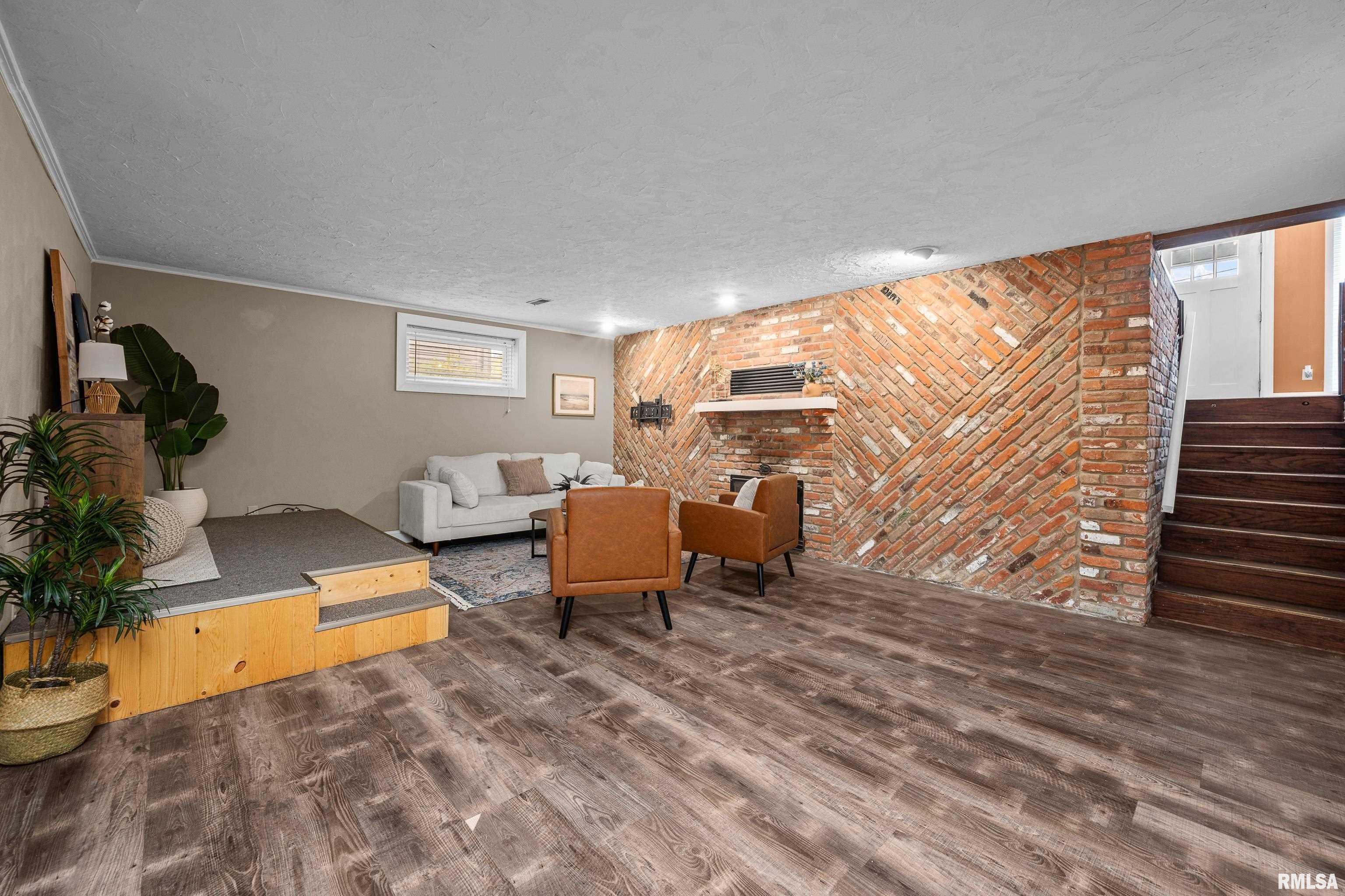 4723 28th Avenue Moline, IL 61265 - Photo 25 of 42