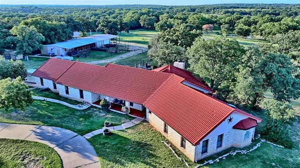$3,100,000 | 7912 Farm To Market Road 1956, Nocona, TX 76255