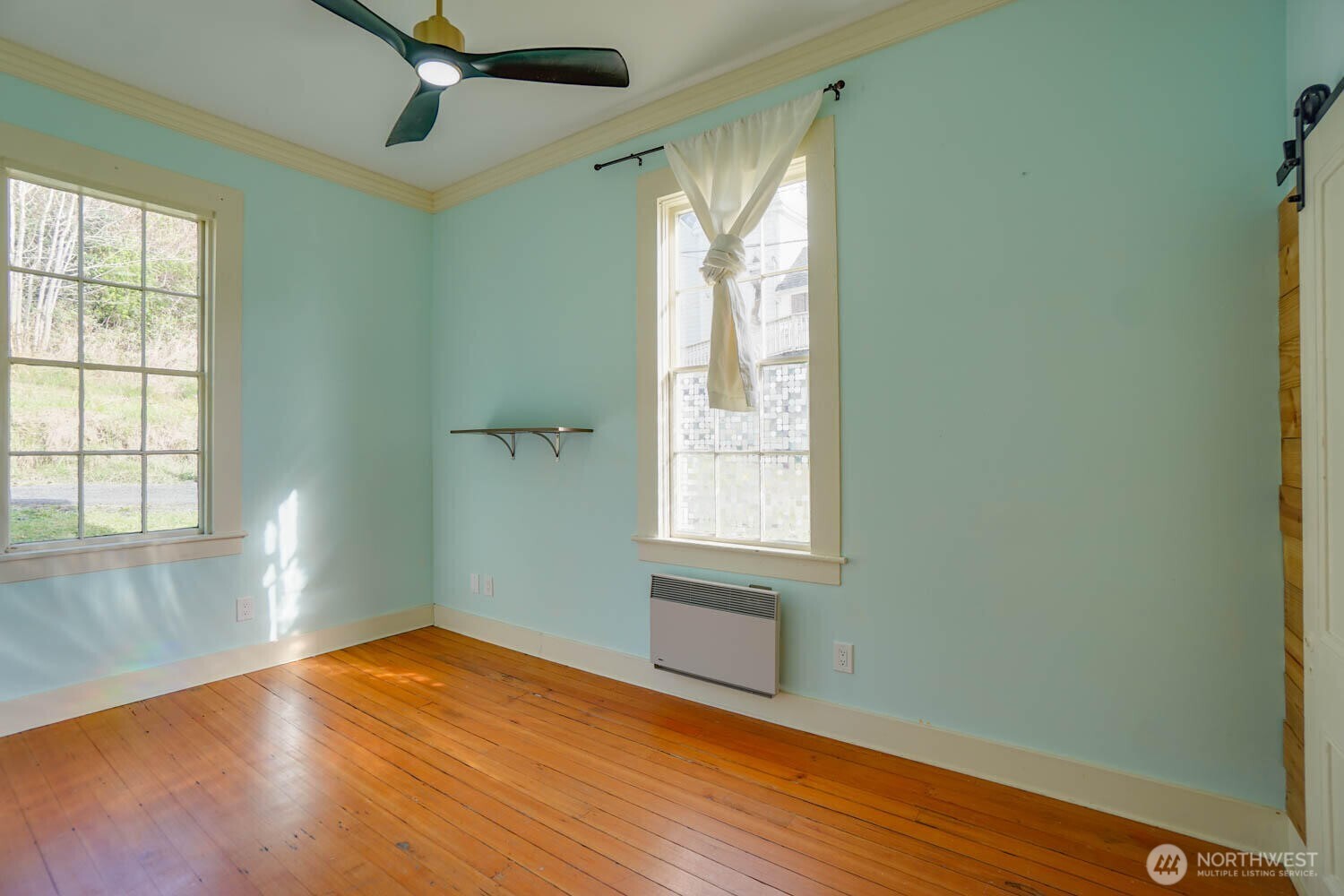 99 Main Street Cathlamet, WA 98612 - Photo 17 of 36