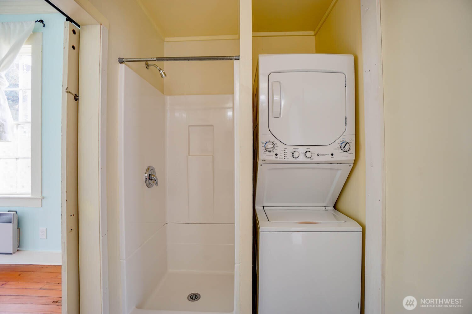 99 Main Street Cathlamet, WA 98612 - Photo 20 of 36