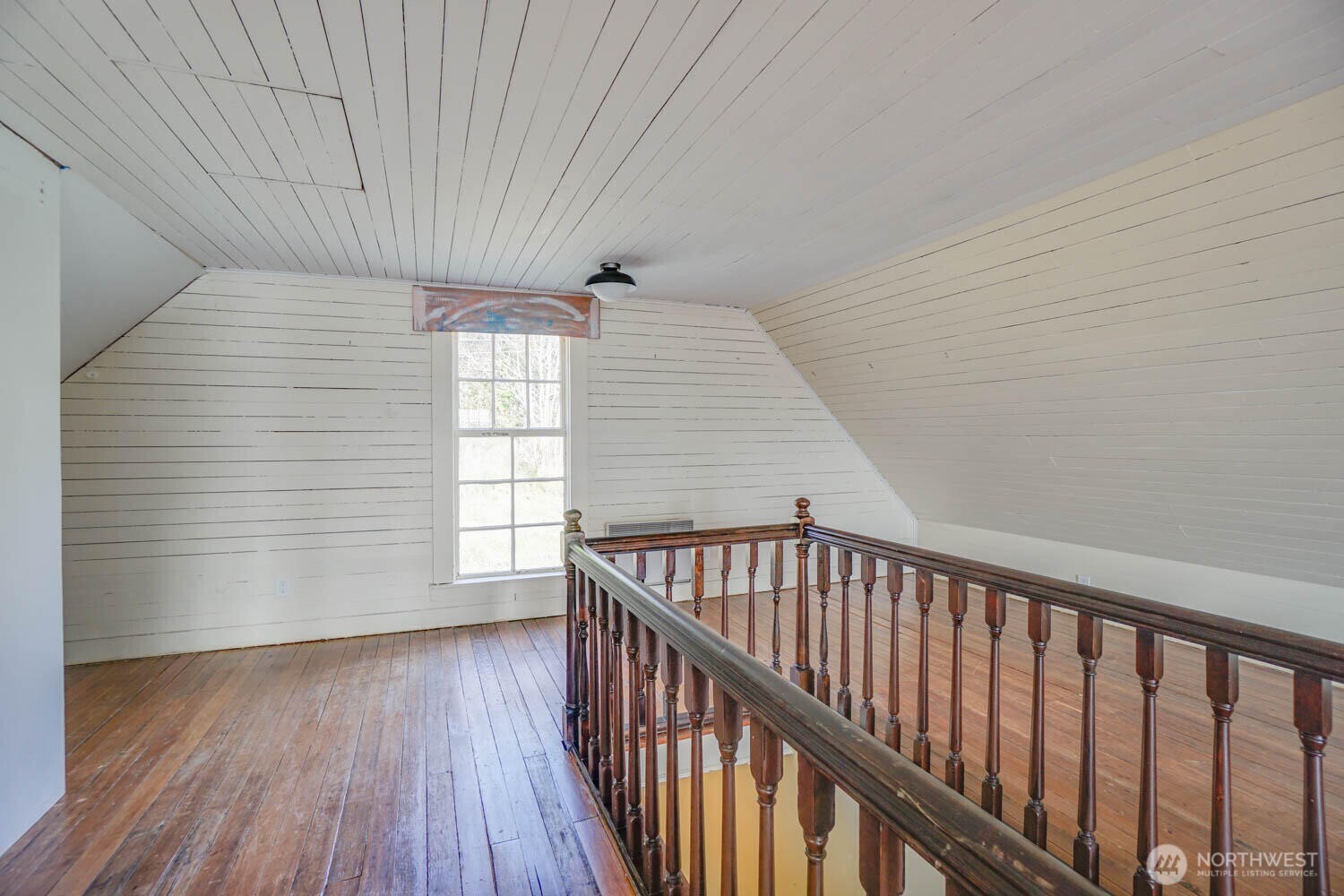 99 Main Street Cathlamet, WA 98612 - Photo 23 of 36