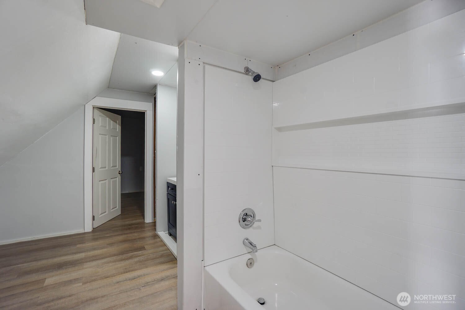 99 Main Street Cathlamet, WA 98612 - Photo 29 of 36