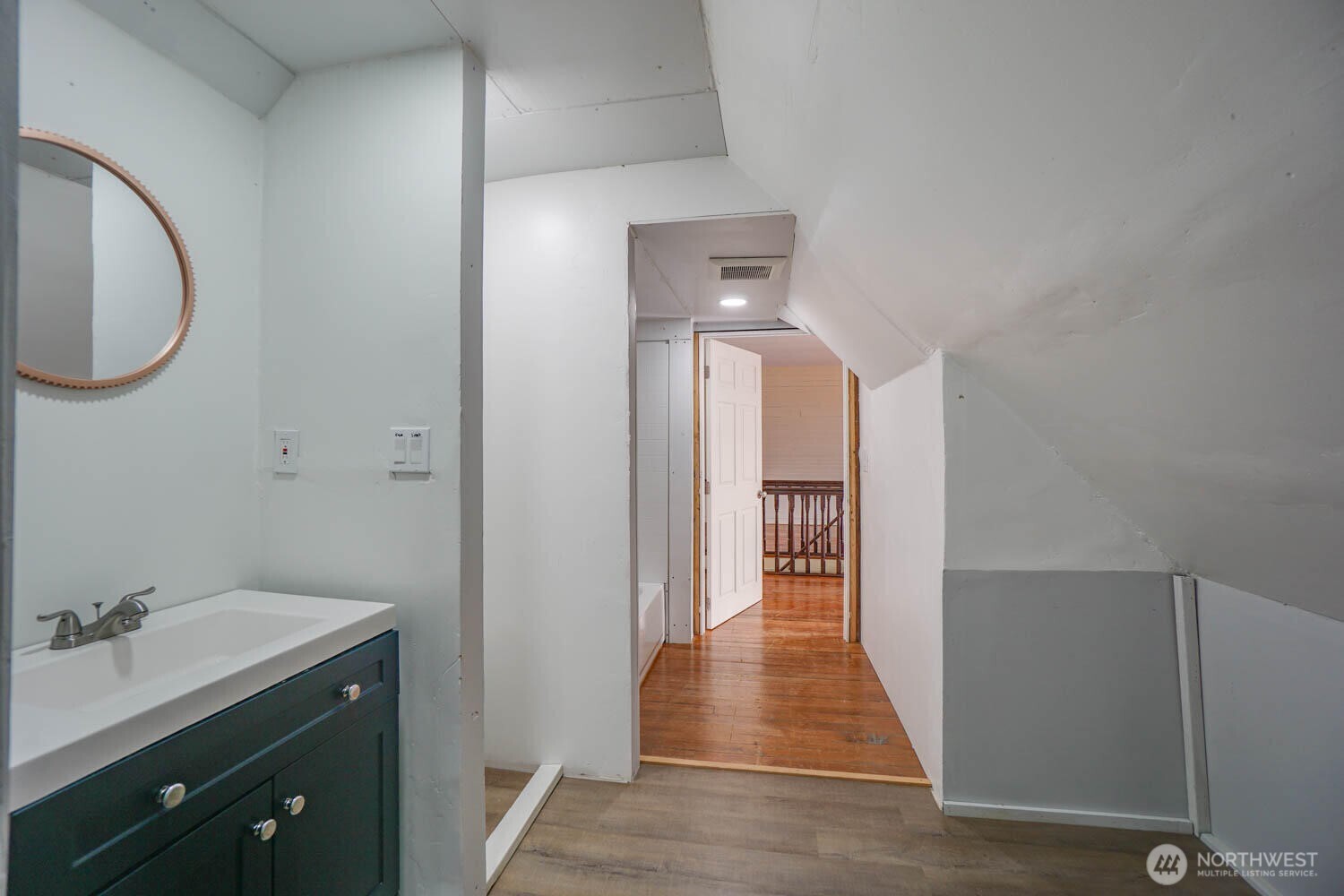 99 Main Street Cathlamet, WA 98612 - Photo 31 of 36