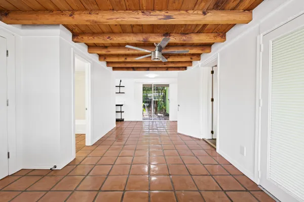 $1,500 | 2020 Northeast 4th Avenue, Unit 2, Wilton Manors, FL 33305
