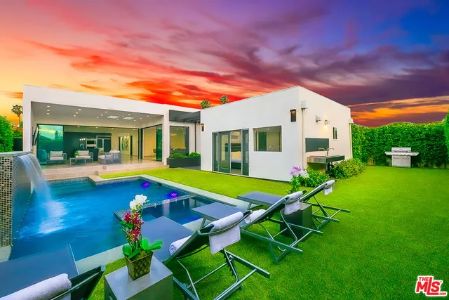 $14,995 | 1855 Stearns Drive, Los Angeles, CA 90035